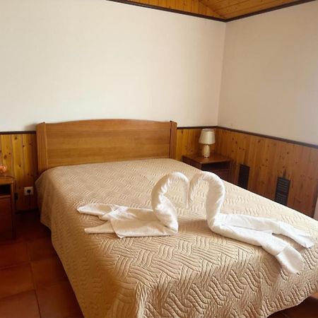 Casa Campo E Praia Rogil Eksteriør bilde